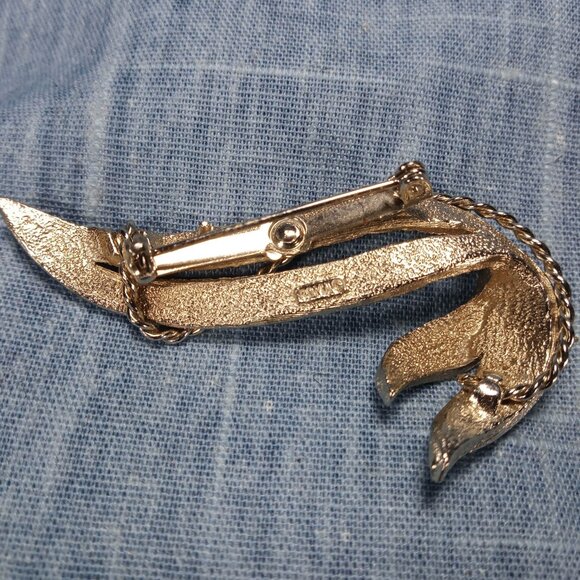 1980s Vintage Leaf Pin in Silver Tone Metal by ROMA - Picture 5 of 5